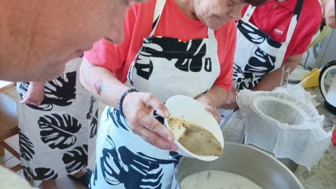 Siera siešanas tradīcijas Līgo noskaņās