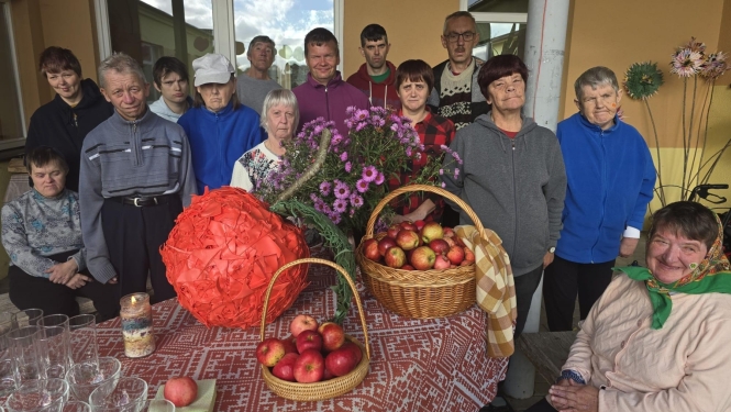 “Rudens brīnums – ābols!” – gardi un jautri rudens svētki “Gudeniekos”