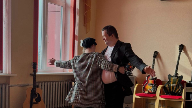 Kad zvaigznes tiekas: mūzika, radošums un prieks “Veģos”