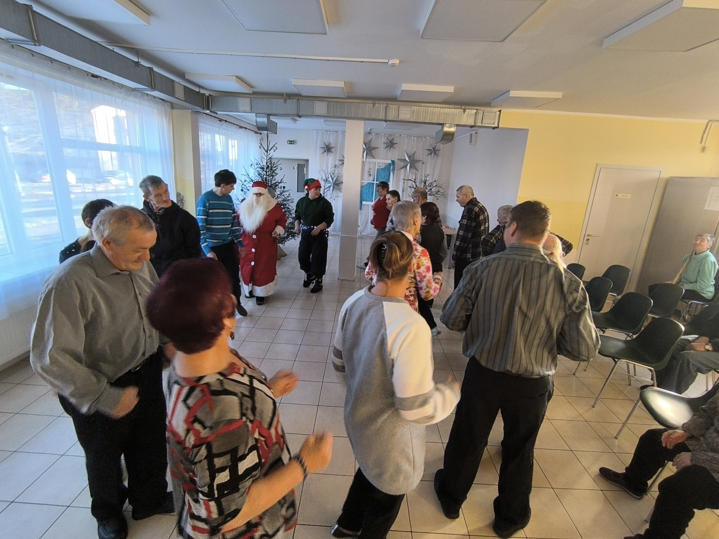Smiekli, dejas un svētku prieks “Gudeniekos”