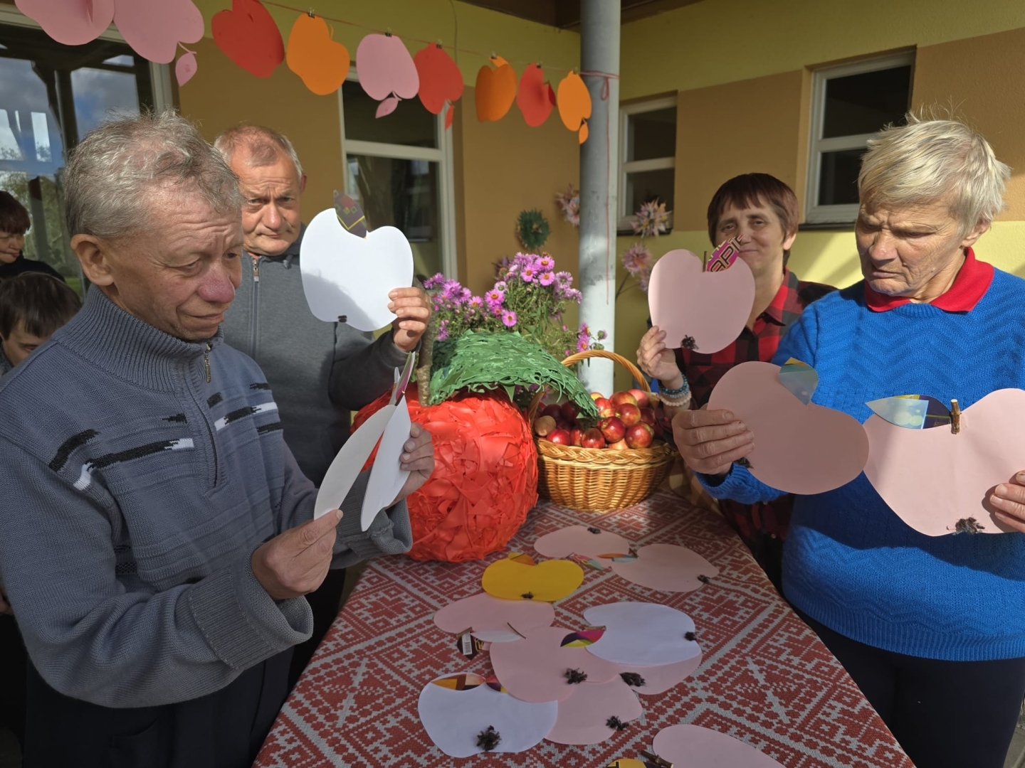 “Rudens brīnums – ābols!” – gardi un jautri rudens svētki “Gudeniekos”