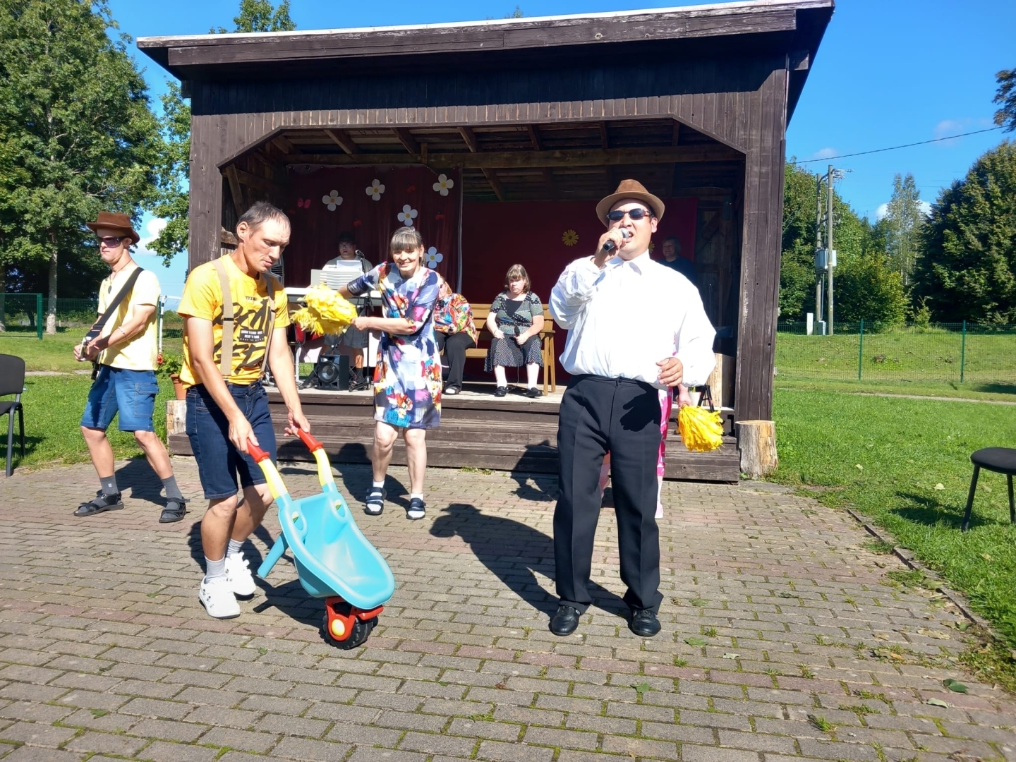 Amatieru mākslas svētki filiālē “Veģi” – dziesmu, deju, radošuma un draudzības piepildīta diena