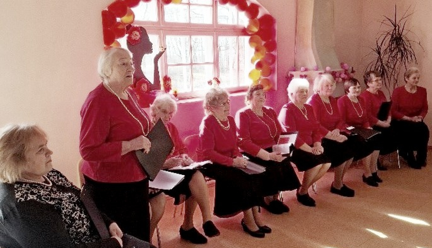 Viesos senioru kopa “Liepavoti”