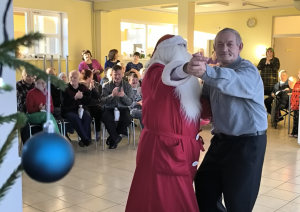 Smiekli, dejas un svētku prieks “Gudeniekos”