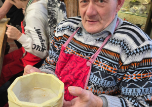 Radošs un iedvesmojošs rīts Liepājā “Gudenieku” filiāles klientiem