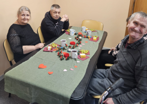 Sirsnīgs vakars sveču gaismā – draudzības un mīlestības noskaņās Dundagā