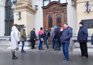 27. janvāra rītā balts busiņš izripoja pa VSAC Kurzeme filiāles “Iļģi” vārtiem