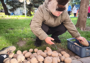 Divas dienas filiāles “Liepāja” iemītnieki svinēja rudens gadskārtu svētkus Miķeļus