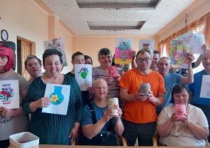 No vienkāršas burciņas līdz skaistai vāzei