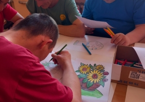 No vienkāršas burciņas līdz skaistai vāzei