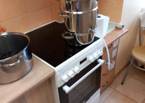 Vasaras garša burciņā