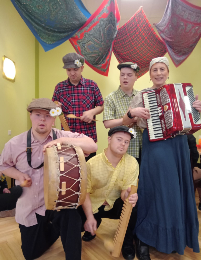 Mārtiņdiena ar dejām un rotaļām