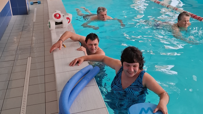Baseins, -kur mācāmies drosmi, izturību un draudzību