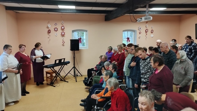 Latvijas valsts svētku svinēšana Aizvīķos
