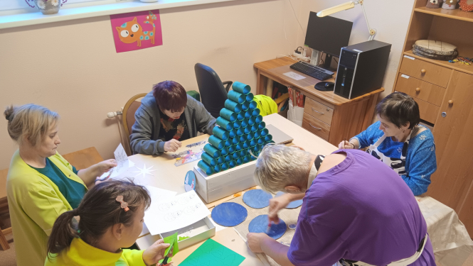 Gada krāsainākais, siltākais un sirsnīgākais mēnesis