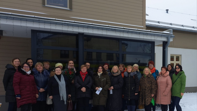 Valsts sociālās aprūpes centra "Kurzeme" darbinieki iepazīst Kurzemes reģionā deinstitucionalizācijas ietvaros tapušo infrastruktūru