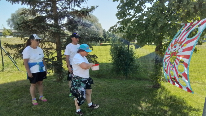 Ciemos draugi no Dundagas