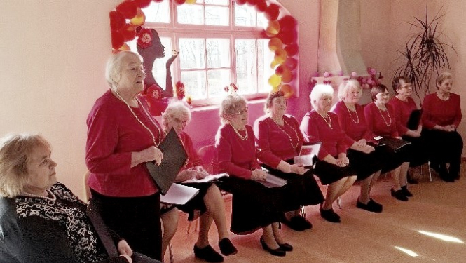 Viesos senioru kopa “Liepavoti”