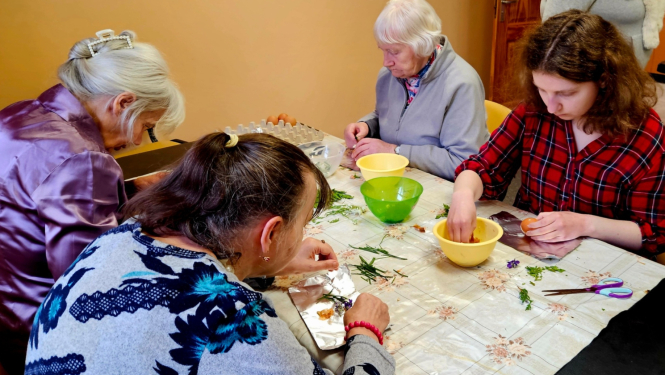 Jautras Lieldienas “Dundagā” – rotaļas, olu kaujas un pavasara prieks