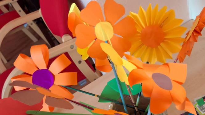 Radošā darbnīca “Puķes”