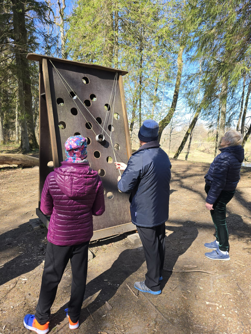 Pavasarīga ekskursija “Gudeniekos” – Kurzemes skaistums, vēsture un piedzīvojumi