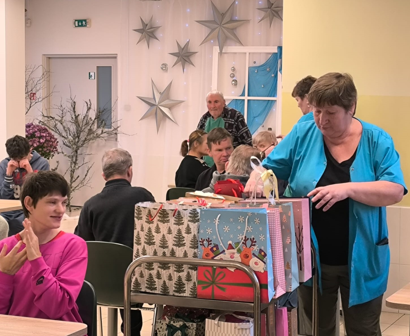 Paldies par sirdi sildošām svētku dāvanām