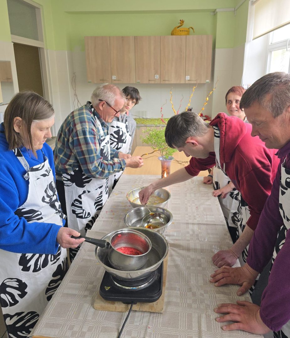 “Citādie ziedi” Gudeniekos – radošums, pavasara iedvesma un kopā radīts skaistums