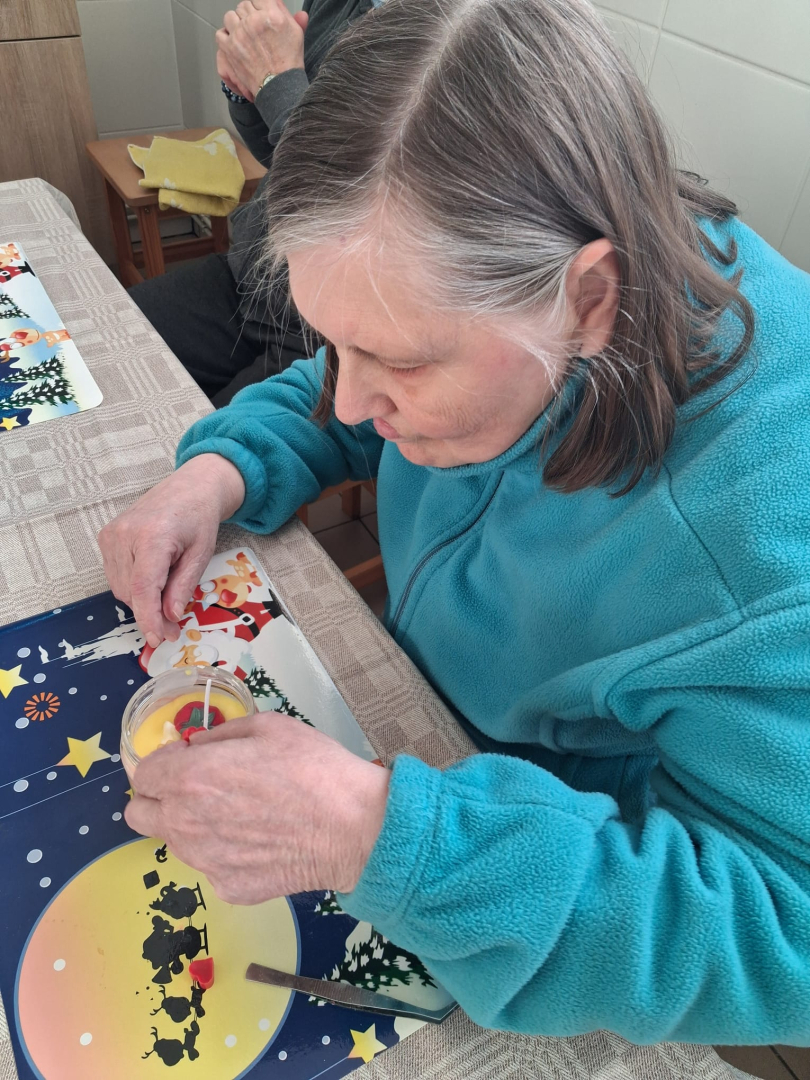 Sveču mēnesis Gudeniekos – radošums, gaisma un siltums katrā liesmiņā!