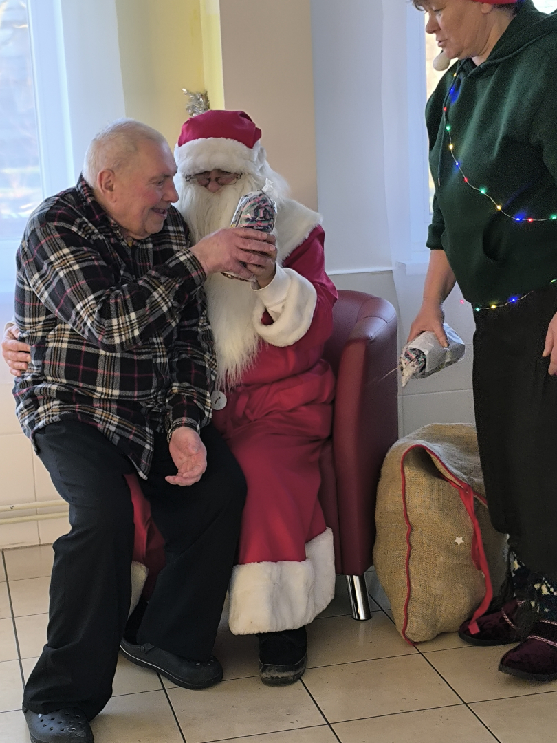 Smiekli, dejas un svētku prieks “Gudeniekos”