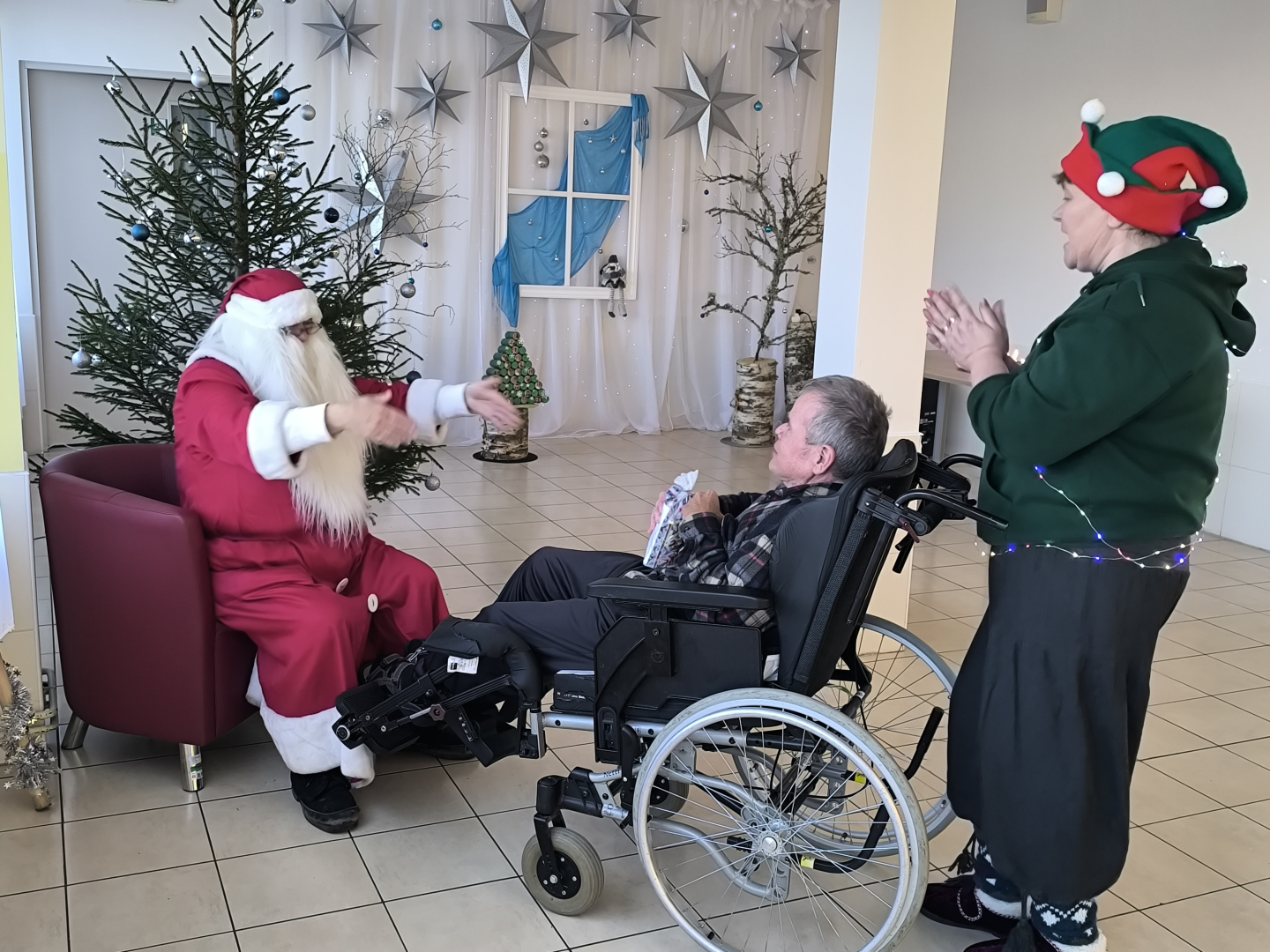 Smiekli, dejas un svētku prieks “Gudeniekos”