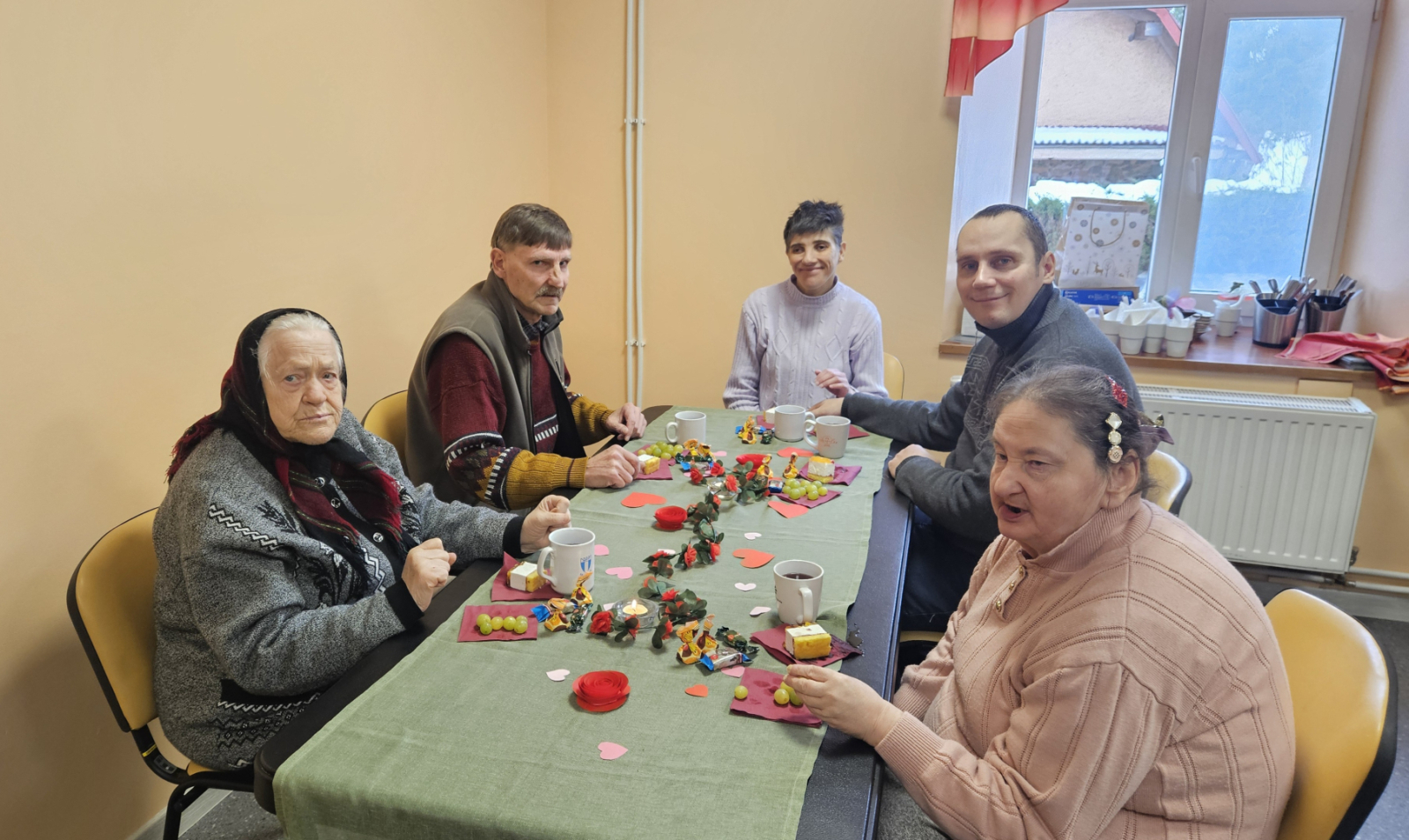 Sirsnīgs vakars sveču gaismā – draudzības un mīlestības noskaņās Dundagā