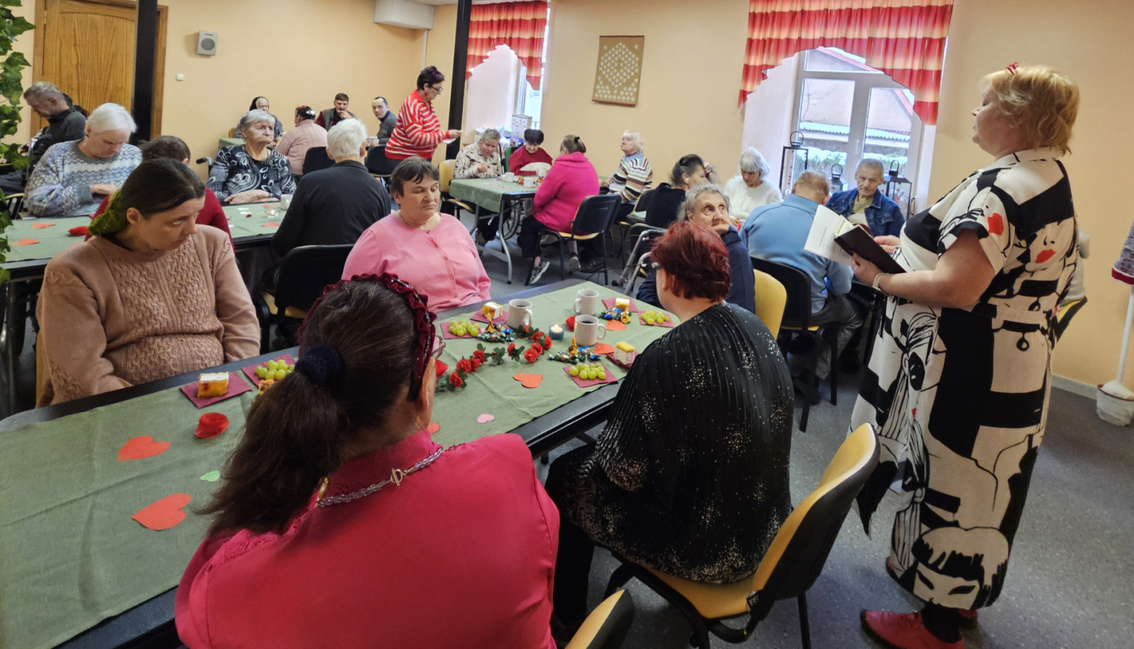 Sirsnīgs vakars sveču gaismā – draudzības un mīlestības noskaņās Dundagā