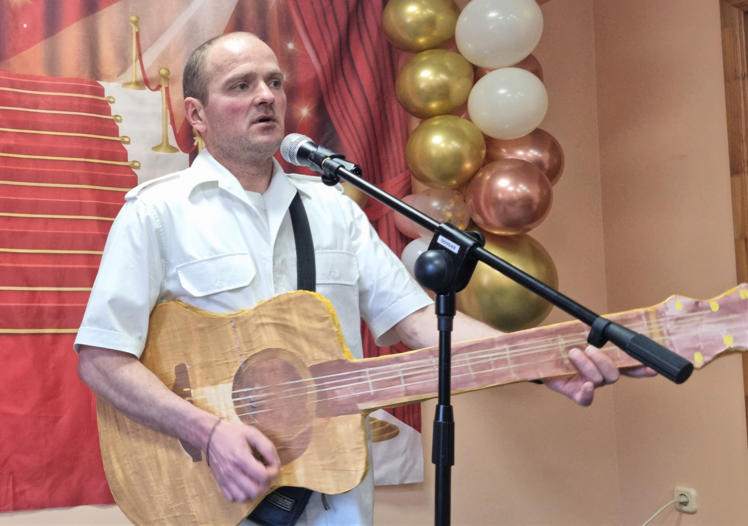 **Popielas spožums Dundagā – no Turaidas roze līdz Elvis Presley un Intars Busulis “Bēbīšu maršam”**