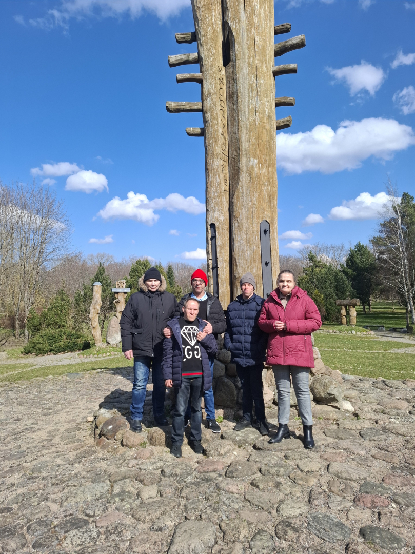 Ekskursija uz Kretingas muzeja kompleku – vēstures, dabas un iespaidu bagāta diena