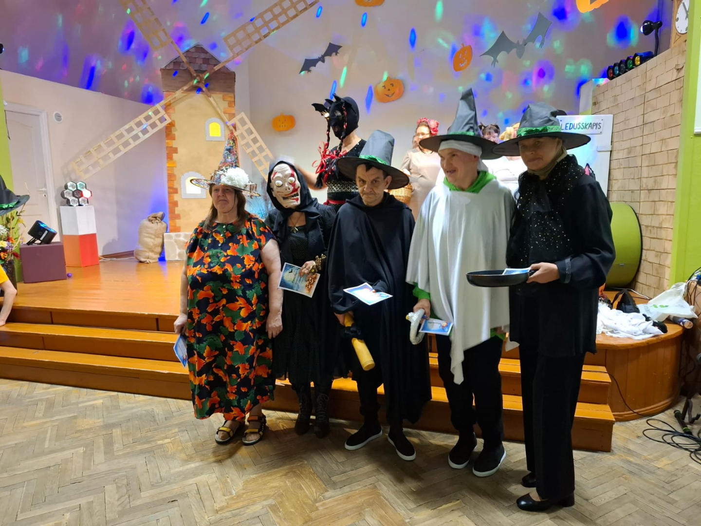 Helloveen popiela Iļģu muižā