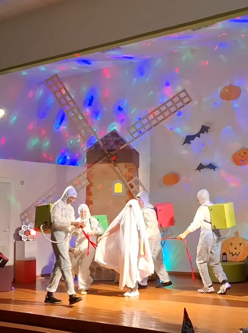 Helloveen popiela Iļģu muižā