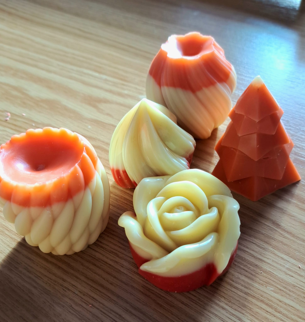 Gaisma, krāsas un kopā būšana Sveču dienā filiālē “Veģi”