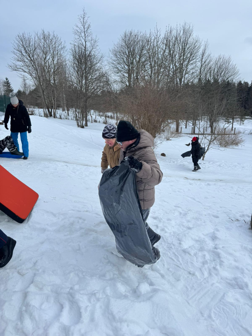 "Šļūciens", kas ziemu projām dzen