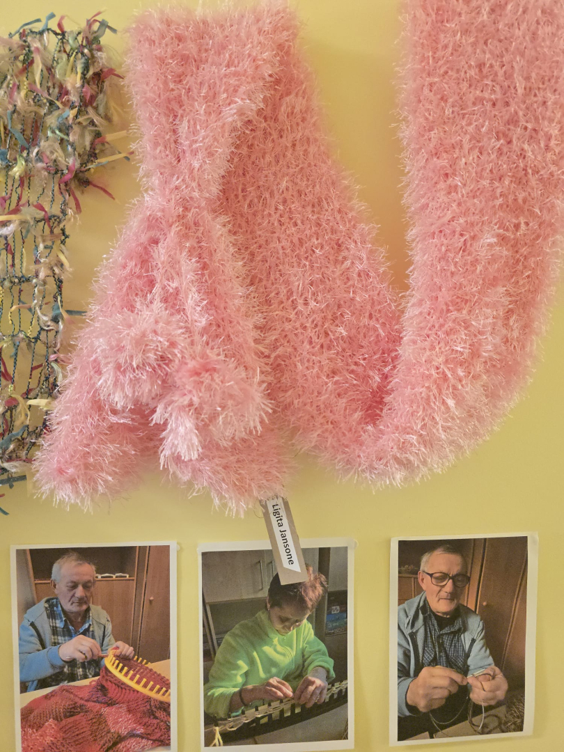 Mācamies adīt un tapot