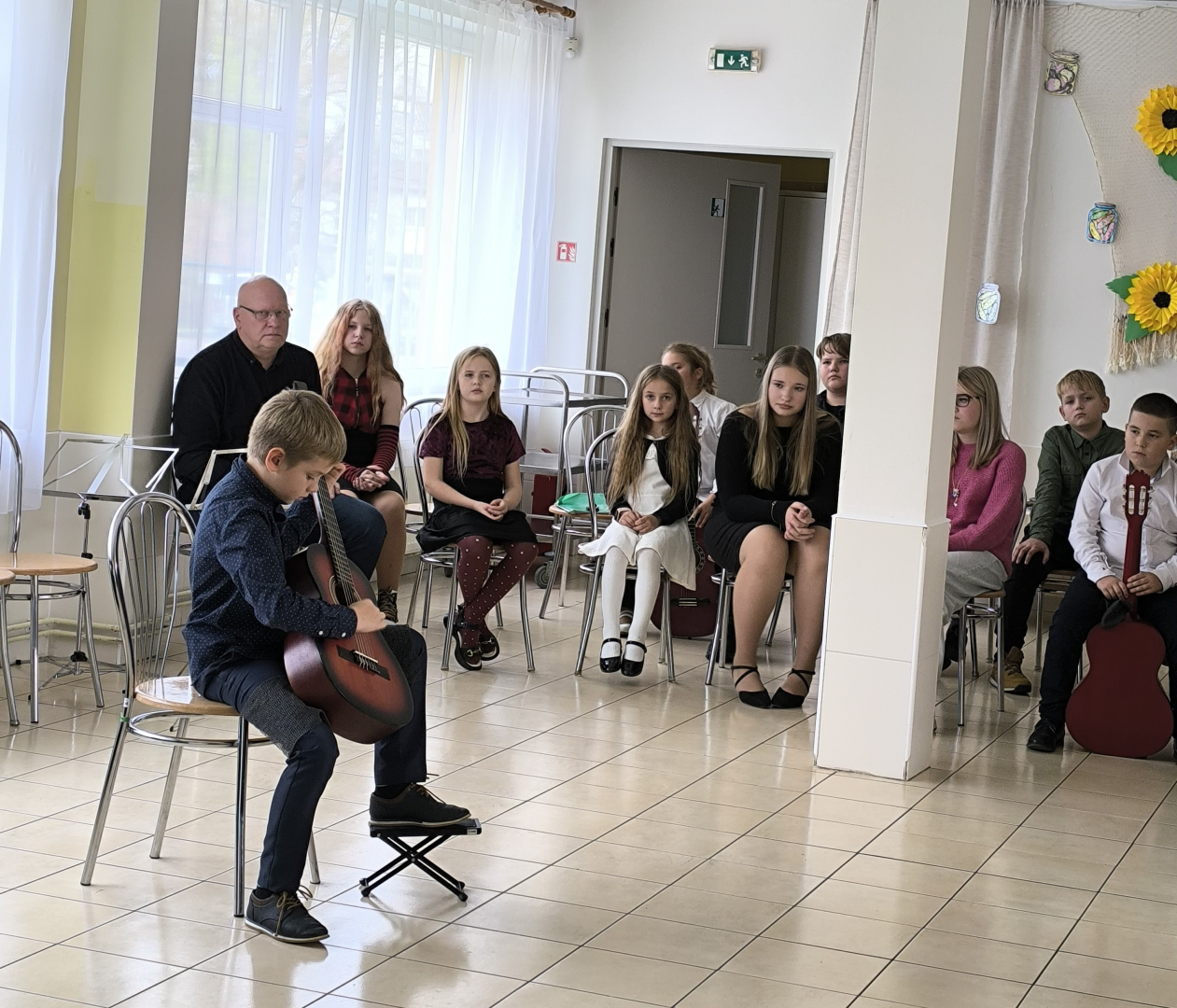 Ciemos Alsungas mūzikas skolas audzēkņi