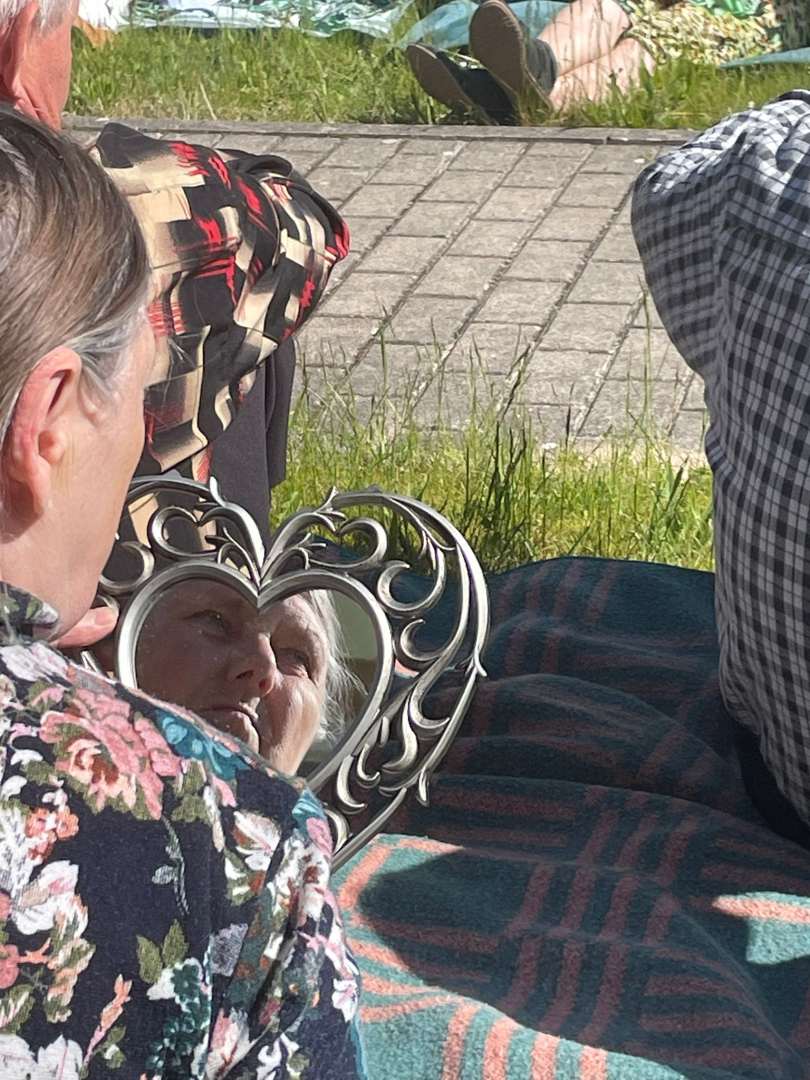 Ziedu skaistums ir kaut kas vairāk nekā acīmredzamais