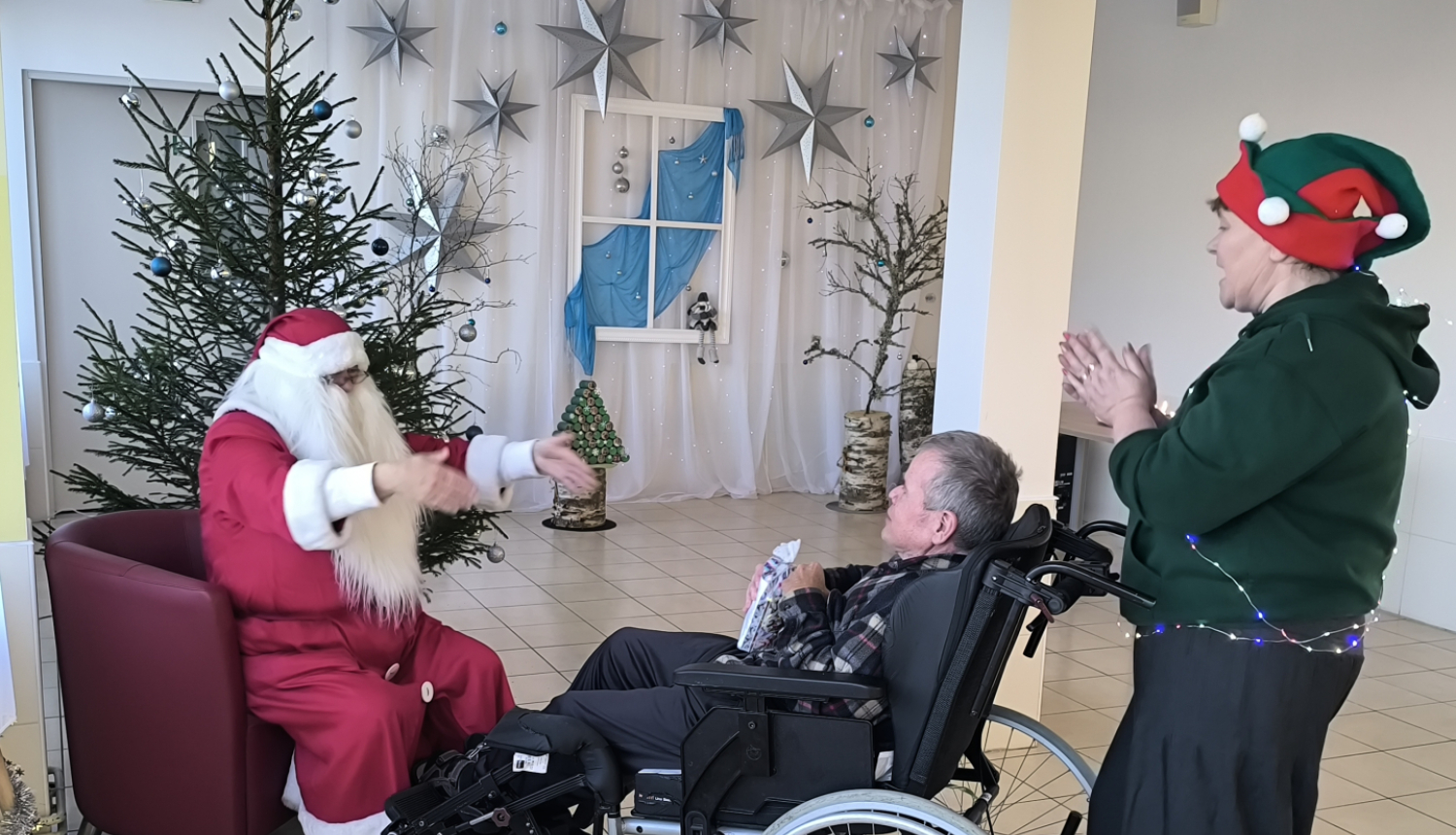 Smiekli, dejas un svētku prieks “Gudeniekos”