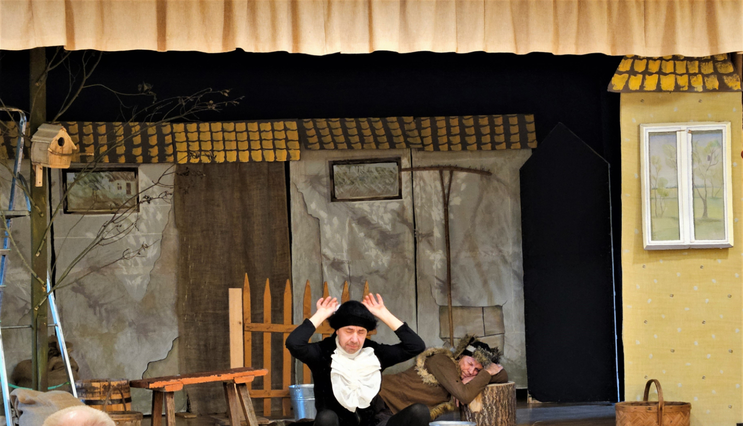 Apmeklējām Pūņu amatierteātri