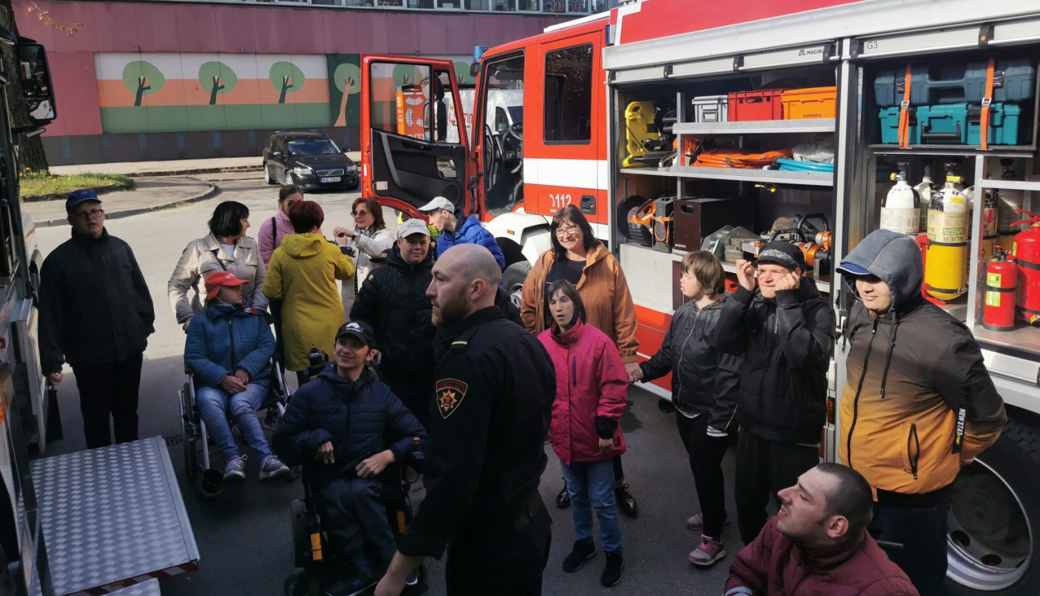 Valsts ugunsdzēsības un glābšanas dienests atzīmē Ugunsdzēsēju un glābēju dienu