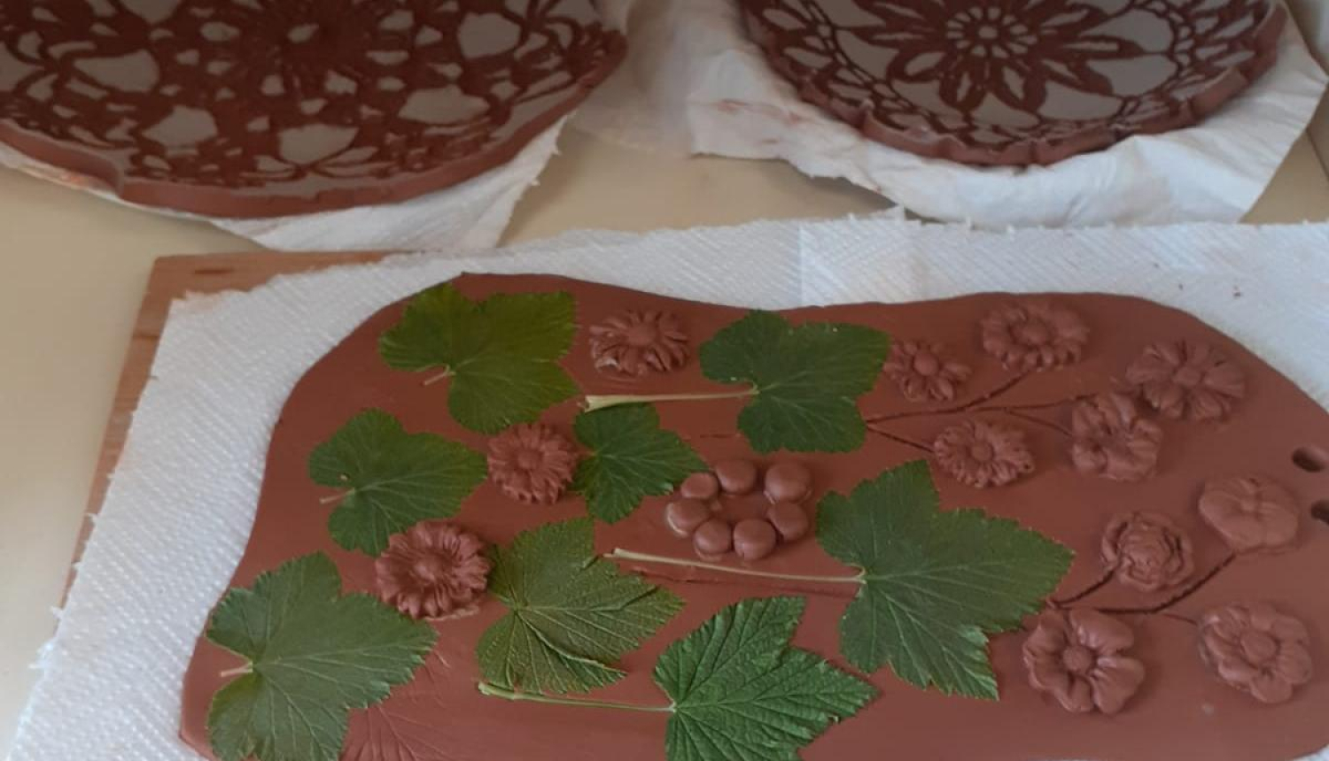 Radošās nodarbes keramikā