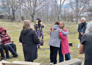 “Apstādīsim Latviju ar augļu kokiem” Veģos – kopā stādīts nākotnes prieks